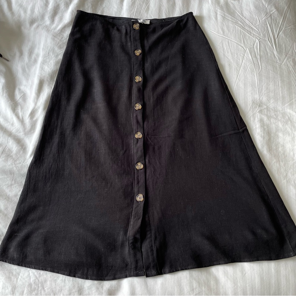 SHE & SKY | NWT Black Linen A-Line Button Down Midi Skirt - Size L